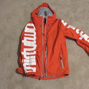 SKI/SNOWBOARD JACKET thirty-two